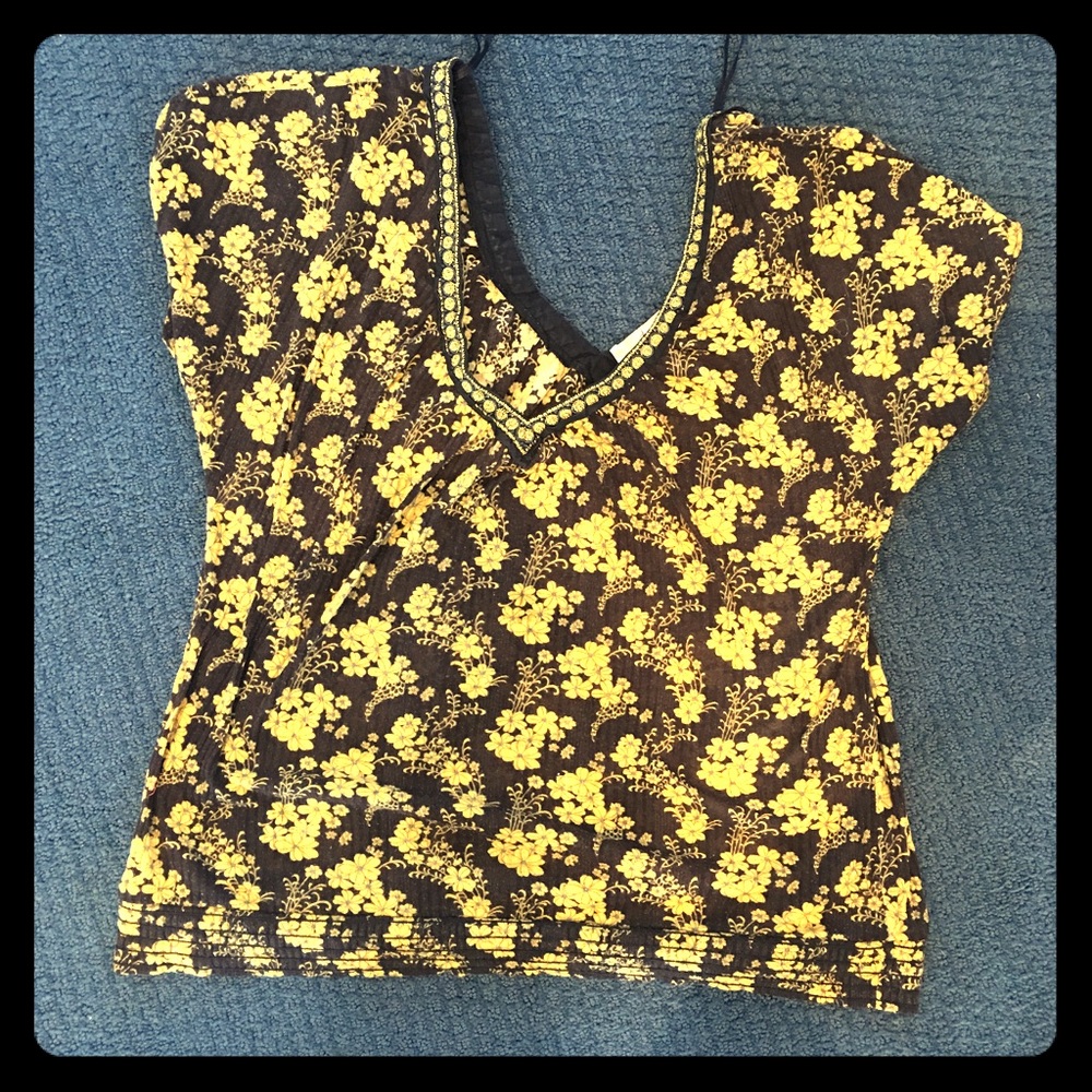 Cute boho top!